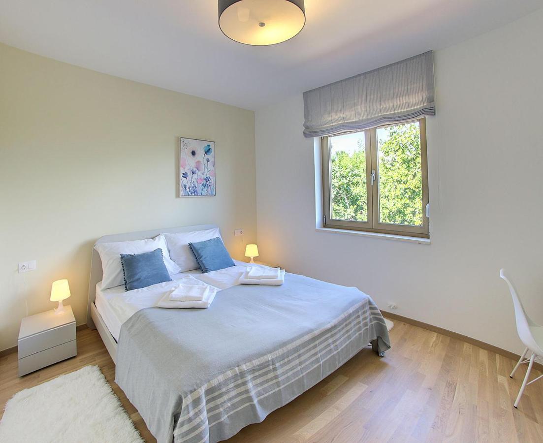 Modo Apartments Пула Экстерьер фото