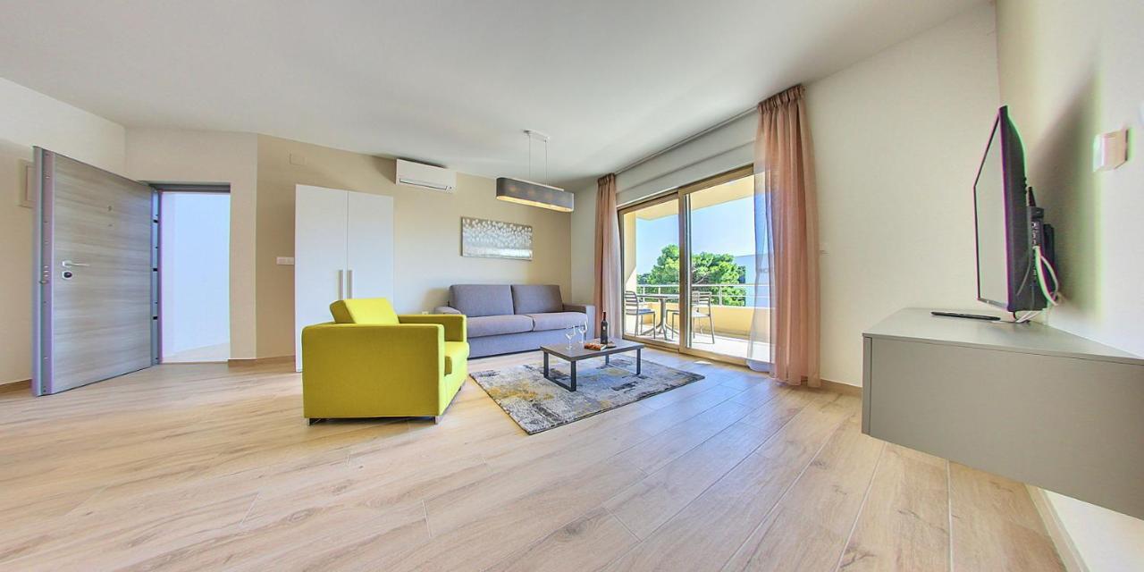 Modo Apartments Пула Экстерьер фото