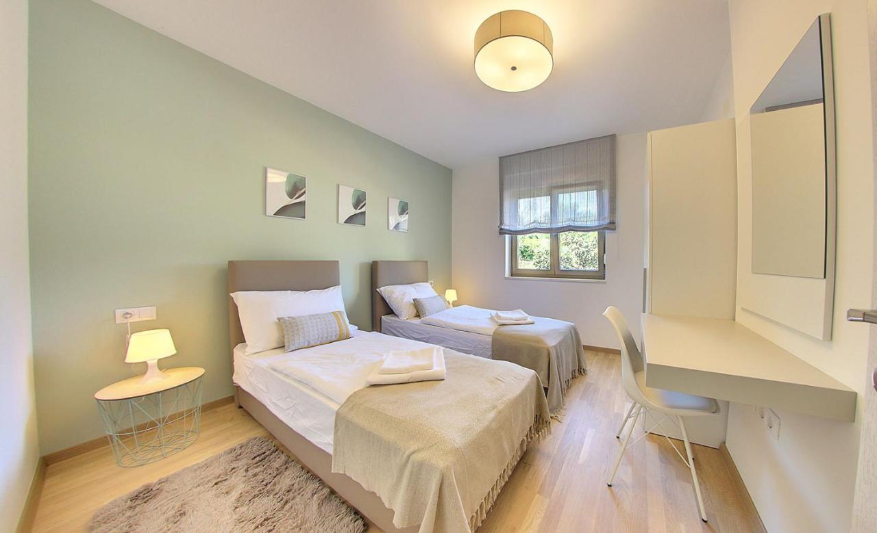 Modo Apartments Пула Экстерьер фото
