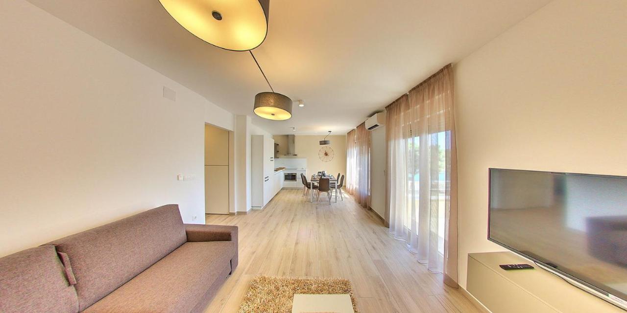 Modo Apartments Пула Экстерьер фото