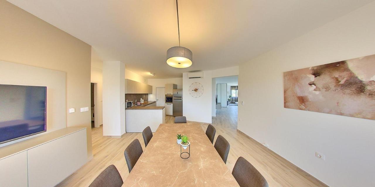 Modo Apartments Пула Экстерьер фото
