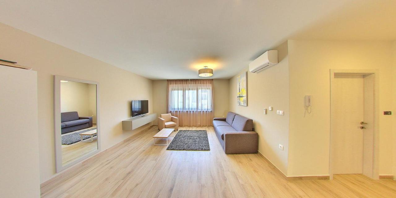 Modo Apartments Пула Экстерьер фото